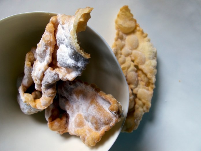 Les bugnes de Sébastien Gaudard