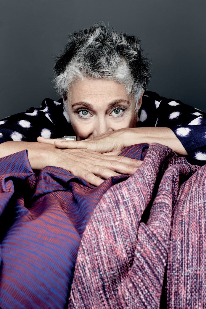 Paola_Navone_by_Giovanni_Gastel mail