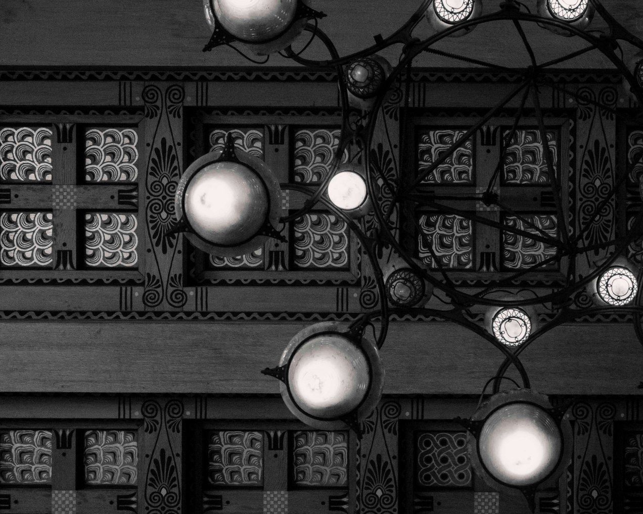 les lustres de la Villa Kérylos