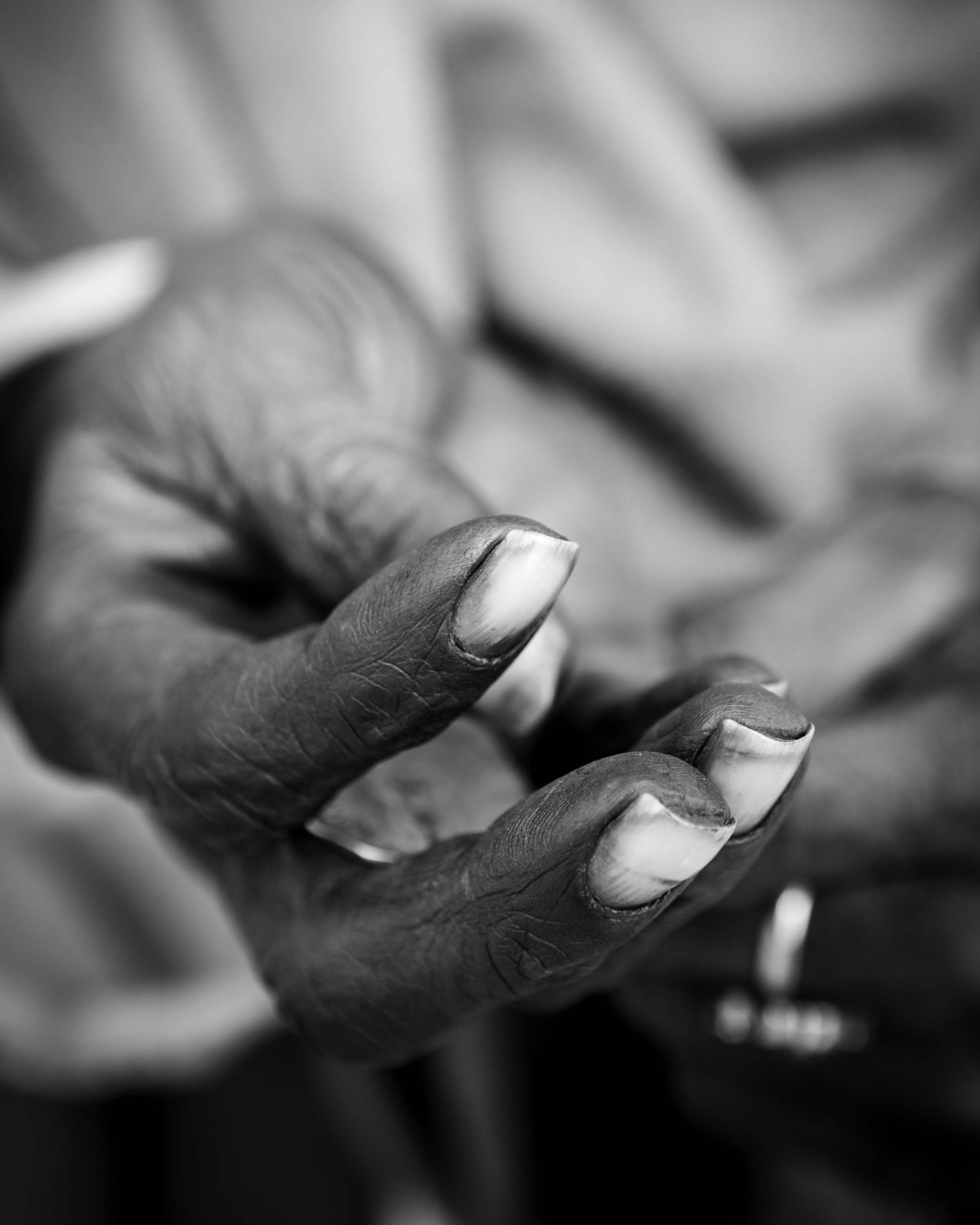 Mendiant, Bénarès, gildalliere, Inde, 2008