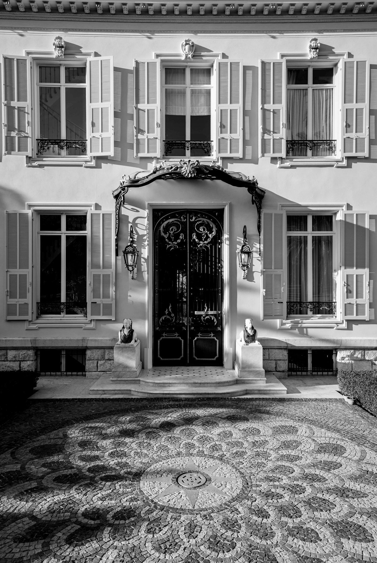 Villa Nellcote, Saint-Jean-cap-Ferrat, gildalliere, 2013