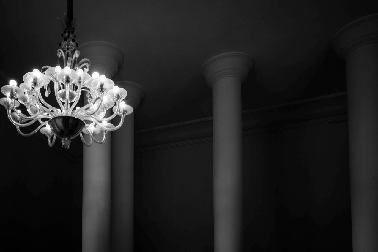 Les lustres de la Villa Domergue, Cannes, gildalliere, Nice, 2019