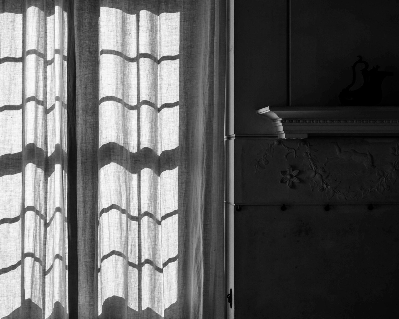 Bas-relief, villa Kérylos, Beaulieu sur mer, gildalliere, 2019