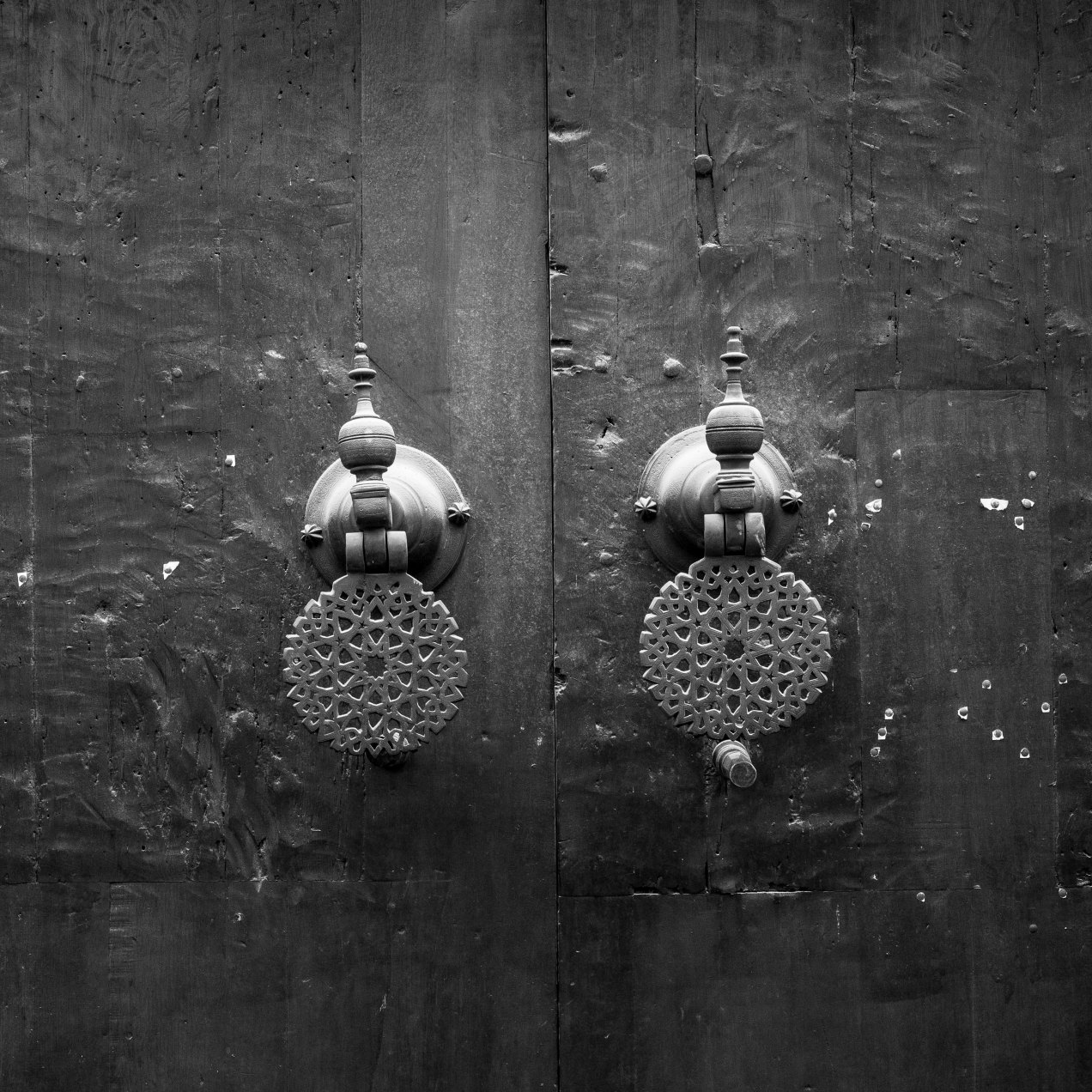 Poignées de mosquée, Karaouiyine Fès,  MédinaMaroc, gildallière, 2020